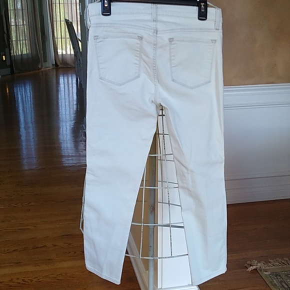 J Brand Jeans - Picture 2 of 7